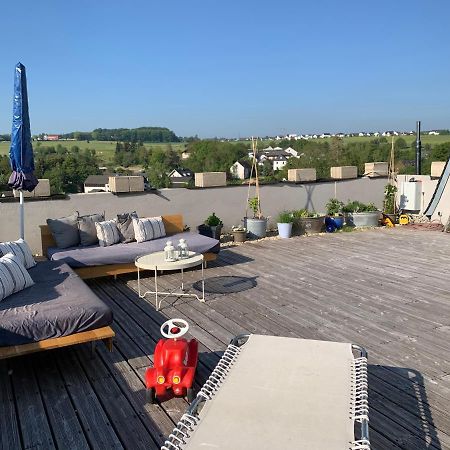 Design Appartment With Big Terrace Halsenbach Kültér fotó